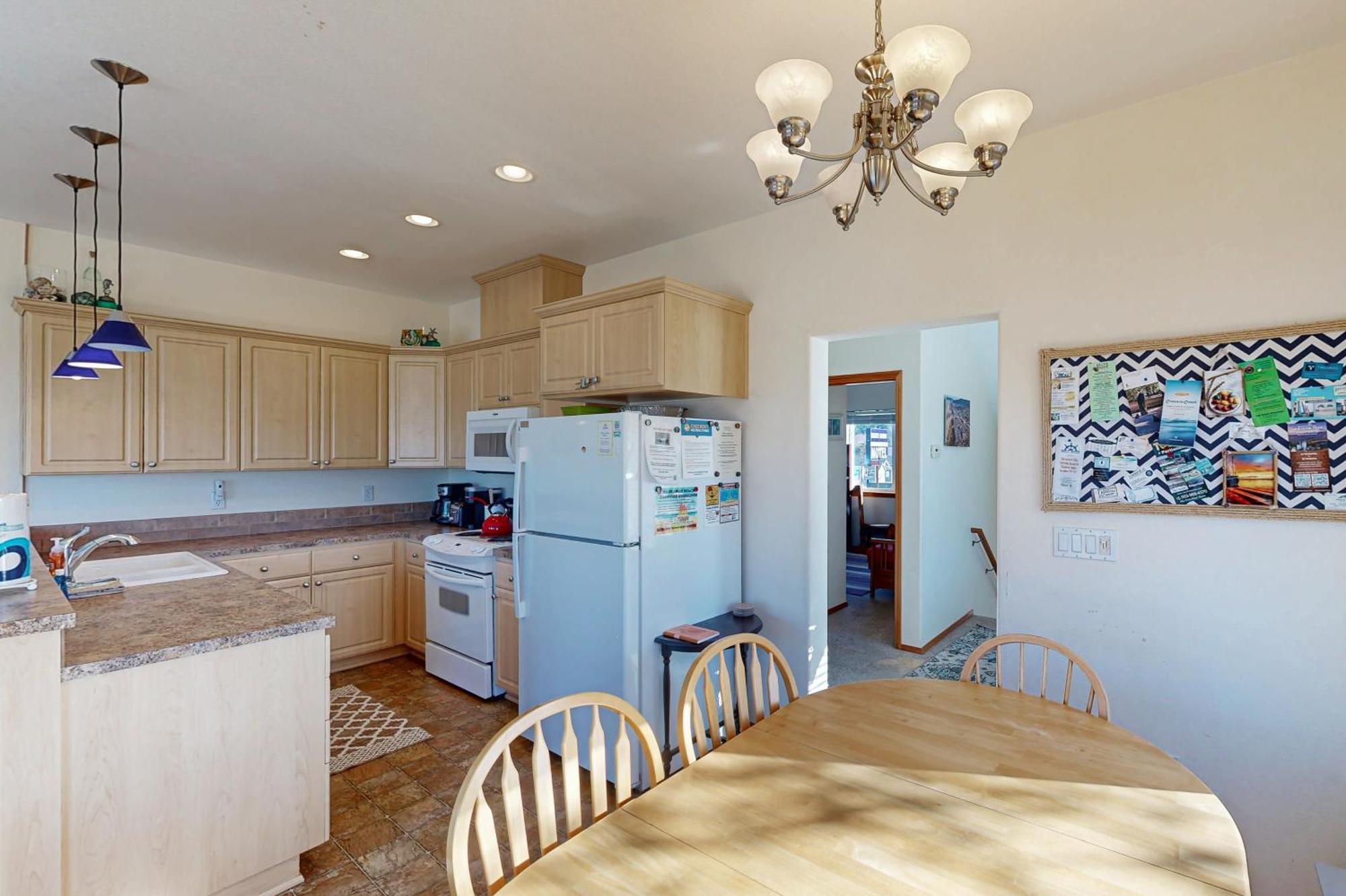 Ninos Al Mar Villa Rockaway Beach Exterior photo